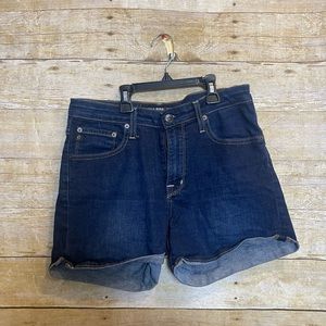 Big Star Luna high rise fit jean shorts 🛍